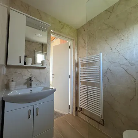 Dom wakacyjny Kuca Za Odmor Tarik *